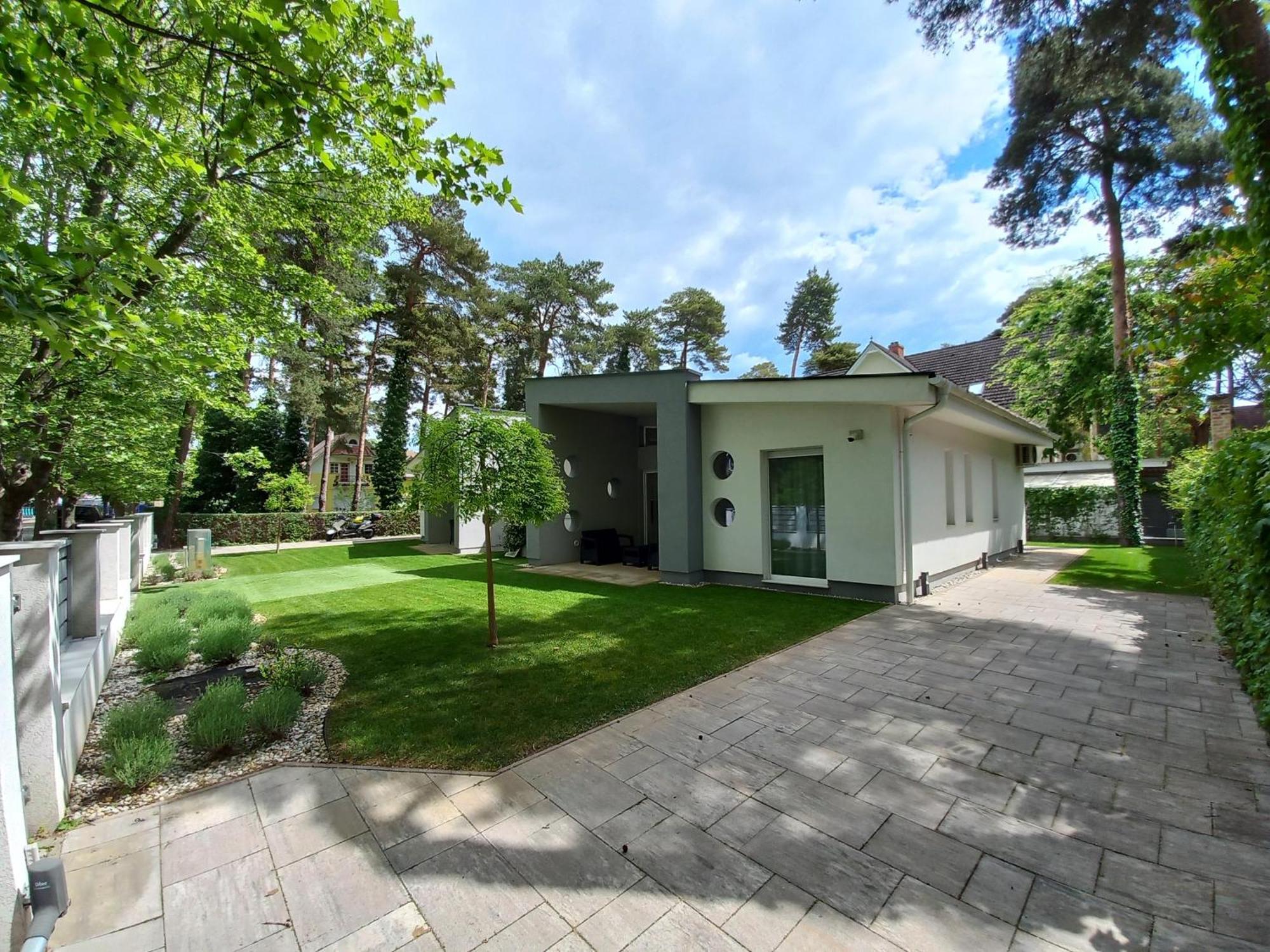 Villa Bori Шіофок Екстер'єр фото